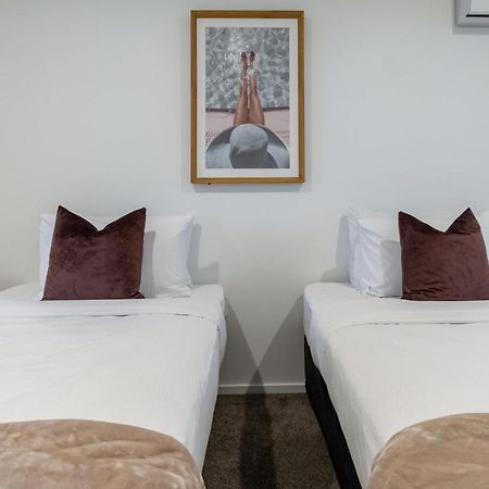 Tuam Street Treasure- 2 Bed 2 Bath Apartment Крайстчърч Екстериор снимка