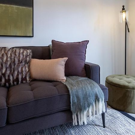 Tuam Street Treasure- 2 Bed 2 Bath Apartment Крайстчърч Екстериор снимка