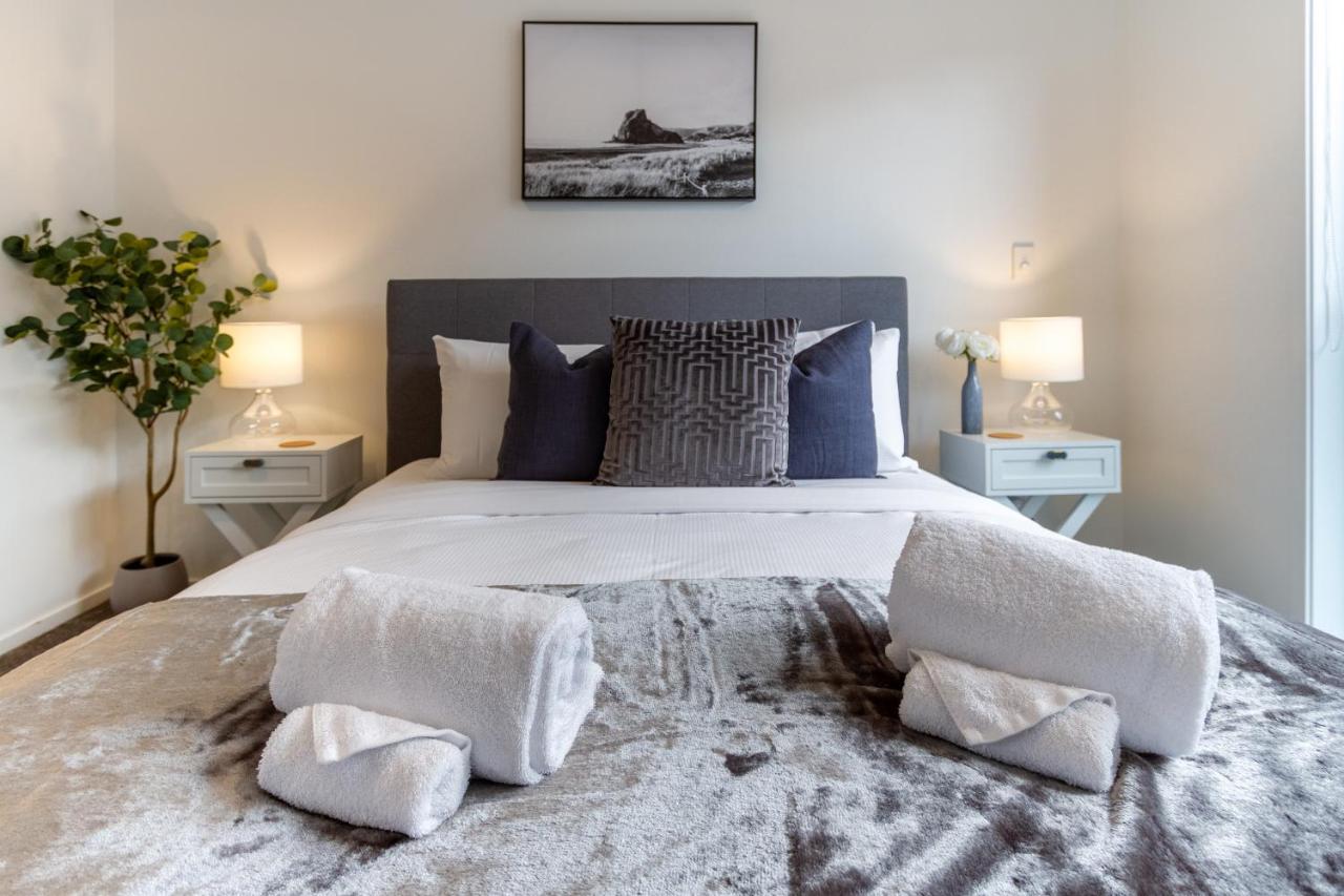 Tuam Street Treasure- 2 Bed 2 Bath Apartment Крайстчърч Екстериор снимка