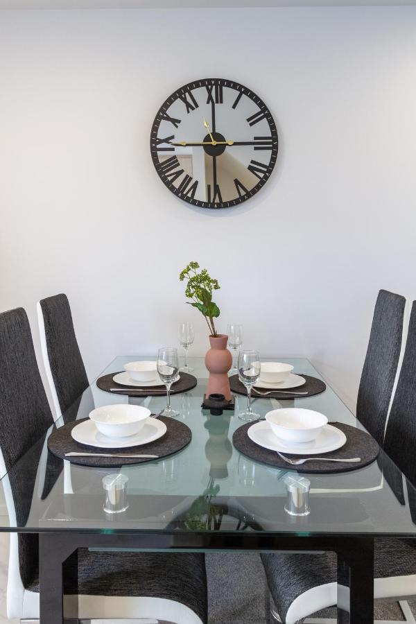 Tuam Street Treasure- 2 Bed 2 Bath Apartment Крайстчърч Екстериор снимка