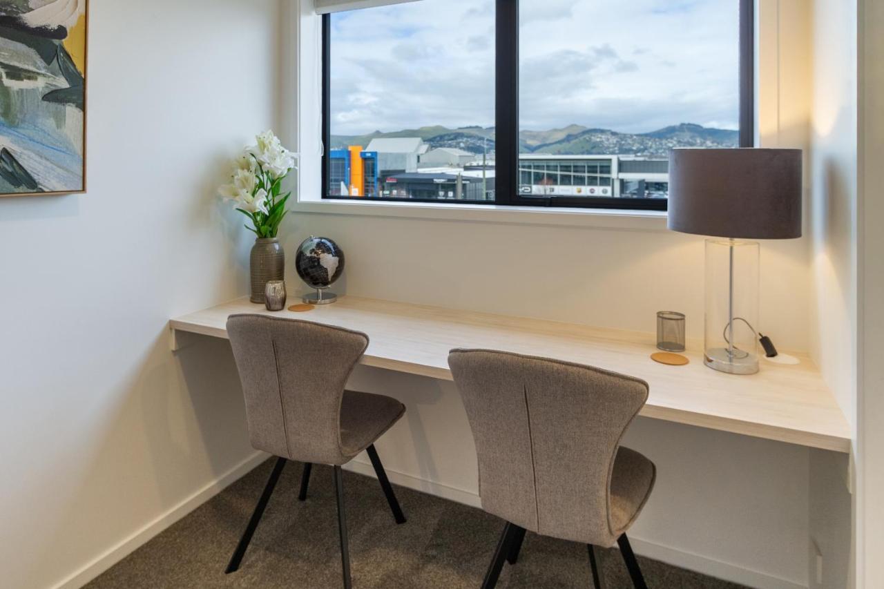 Tuam Street Treasure- 2 Bed 2 Bath Apartment Крайстчърч Екстериор снимка