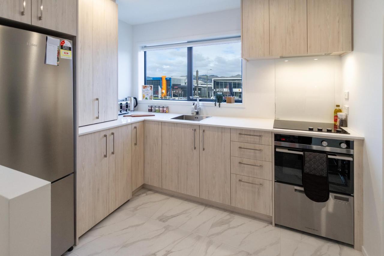 Tuam Street Treasure- 2 Bed 2 Bath Apartment Крайстчърч Екстериор снимка